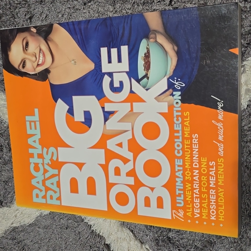 Rachael Ray's Big Orange Book - Paperback
